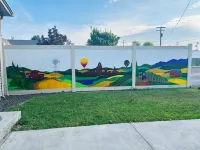 Adorable cottage with king Size bed and a short distance to WW University