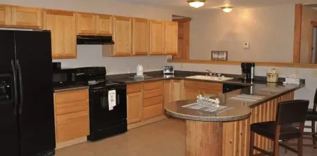 Cozy Wisconsin home a block off Lake Arbutus.