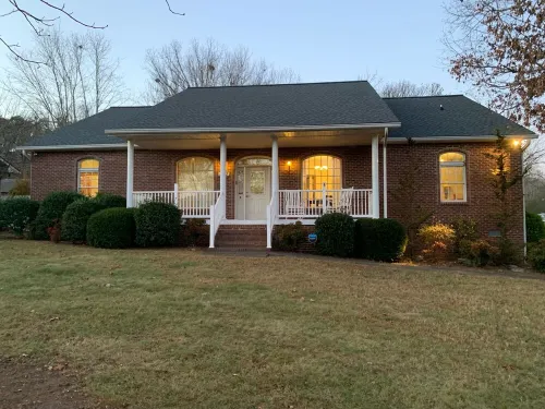 Modern Home in the Heart of Murphy, Hi-Tech Massage Chair, Jetted Tub, KING Bd! Hotels in Murphy