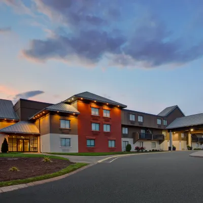 Holiday Inn Express NASHVILLE AIRPORT by IHG Hotels near Nashville International Airport