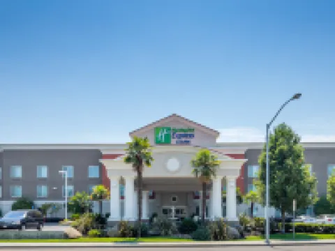 Holiday Inn Express & Suites MODESTO-SALIDA by IHG Hoteles en Condado de Stanislaus
