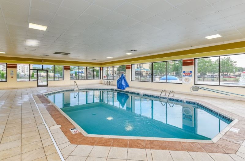 Holiday Inn Express & Suites Pigeon Forge/Near Dollywood by IHG photo 3