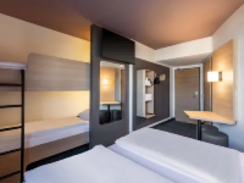 เบดแอนด์เบรกฟาสต์ โรงแรม Erlangen-Süd โรงแรมในเออลานเกน