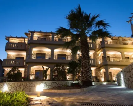 Adams Hotel Hotéis em Parga