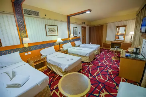 Misk Umm Al Qura Hotel - Losmen