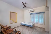 Hotel Sadhabishegam