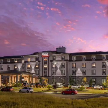 Executive Residency by Best Western Calgary City View North