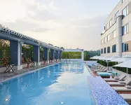 Mondrian Seoul Itaewon - Rooftop Pools
