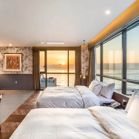 Brown Dot Hotel songjeong