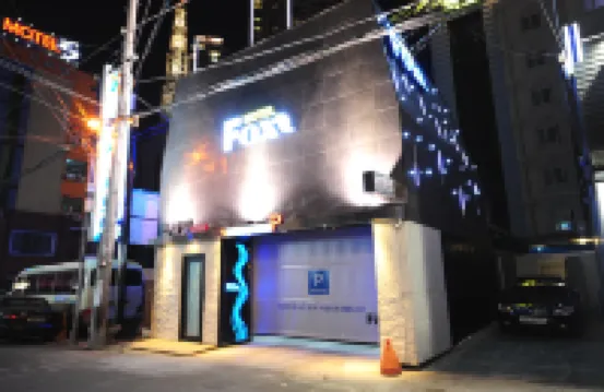 Daegu Dusan-Dong Fox