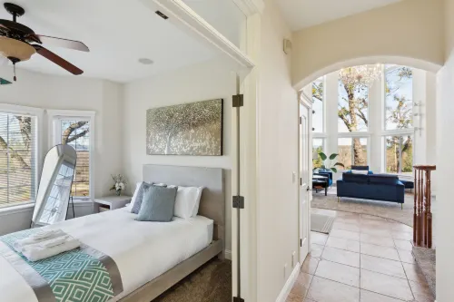 Stunning Mountain Retreat With Unmatched Views 5 Bedroom Estate Hotels in Bella Vista