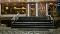 Hotel Central Avenue Hotels in Sangli