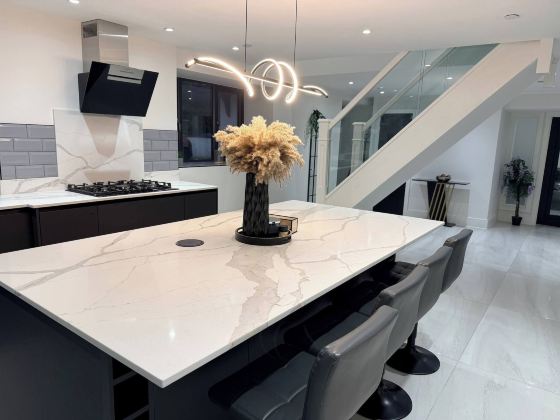 Luxury Home 5 Bedroom 3 Bathroom Games Room Parking
