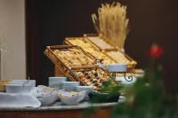 Ramada Resort by Wyndham Kranjska Gora - breakfast