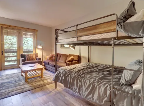 Modern Hotel Room in Center Village - TM225A by Redawning