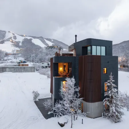 Meigetsu Aki Niseko
