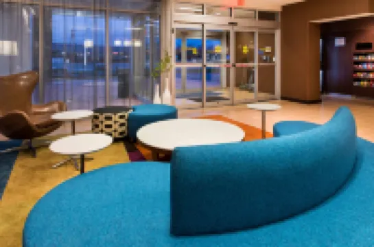 แฟร์ฟิลด์ อินน์แอนด์สวีทส์ ยูติกา โรงแรมในยูทิกา