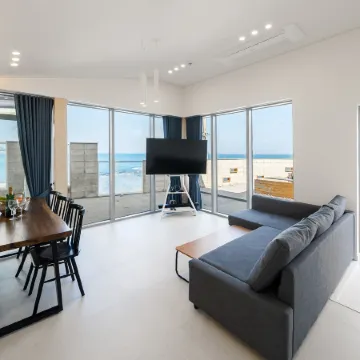 Pohang Red House Ocean Hills Pension