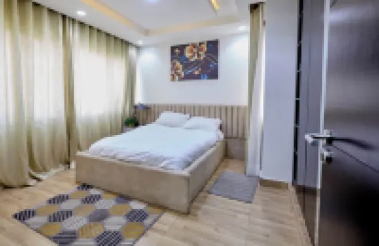 TOP LOFT 3 BED   PENTHOUSE APARTMENT