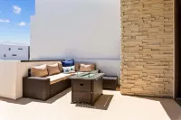 Pier 43 at Desert Color Townhouse - شرفة