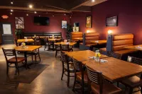 Village Inn & Suites