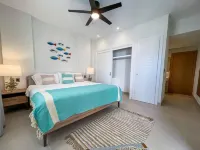 Incredibly Beautiful Condo Just Steps to the Beach - balcony