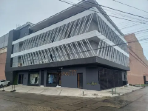 Luxury 3BR Penthouse City Mall SPS Hotels in 