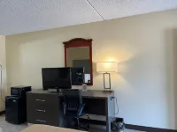 Rodeway Inn Walterboro I-95 - parcheggio