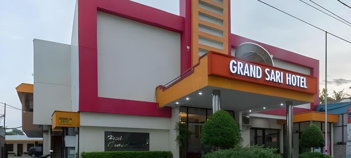 Grand Sari Hotel Hoteles en Padang
