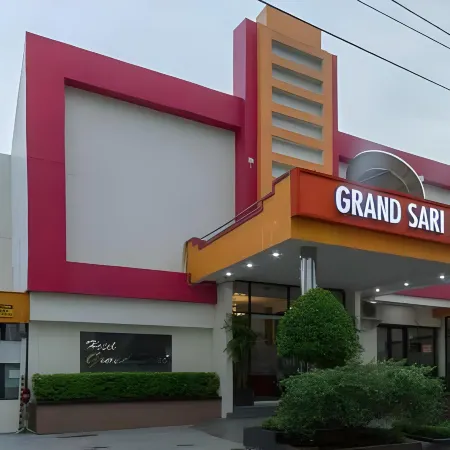 Grand Sari Hotel