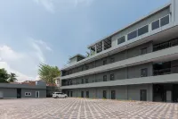 Urbanview Hotel AnD Lampung by RedDoorz 酒店