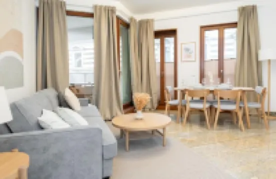 Global Living Dresden Frauenkirche