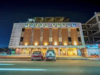 Hotel Varun Hotels in Guna