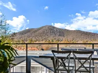 Mountain View City Center Apartment with BBQ