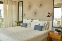 Hotel Almirante - ติดทะเล