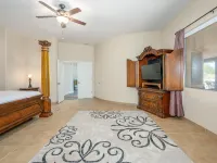 Casa Sonoran 3 Bedroom Home by RedAwning Hotels in New River