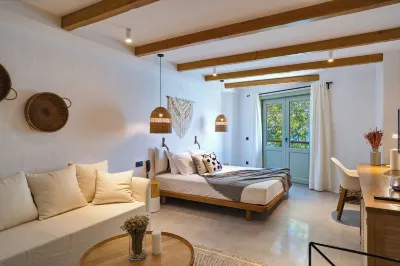 Carpe Diem Boutique Hotel - Adults Only Hotels near ميناء سايد