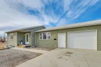 Hike, Fish & Golf! Pet-friendly Home in Choteau - Wifi
