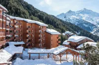 Résidence Pierre & Vacances Premium les Crets - Apartments