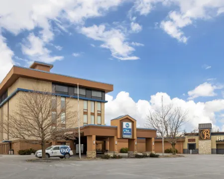 Best Western Holiday Lodge Hotels in Clear Lake