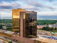 DoubleTree by Hilton Dallas-Campbell Centre Hotels near TopGolf