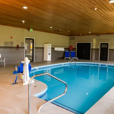Country Inn & Suites by Radisson, Greenfield, IN