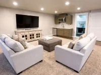 Sleeps 16 • Family Retreat Near BYU and Uvu• Spacious 6Br Home,Perfect for Group Hotels in Vineyard