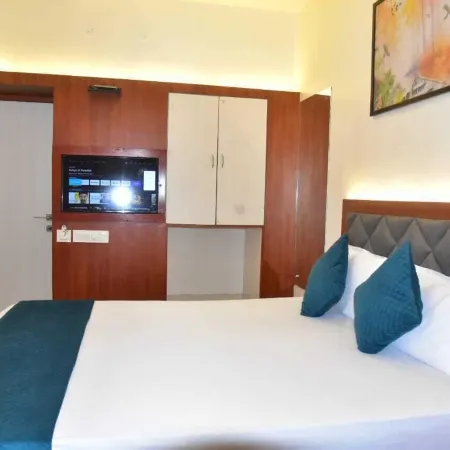 HOTEL VEDIKA