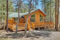 Escape to Alpine! Outstanding Cabin w/ Deck & Yard - Landsted