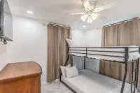 Noel Real Estate - 4-Star
