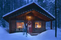 Reclusive Moose Cabins