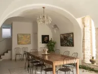 Domaine de la Bedosse Hotels in Ales