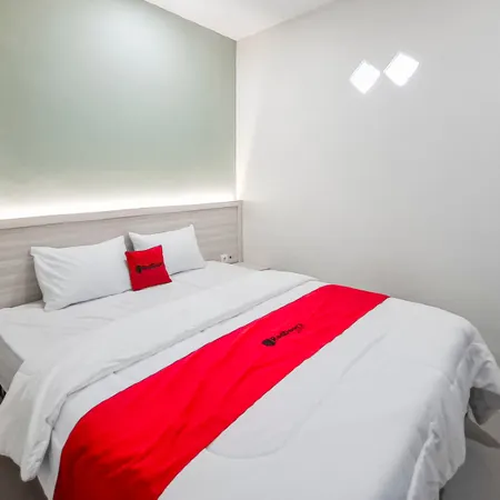 RedDoorz Fortuna Infinity Near Alun Alun Sragen