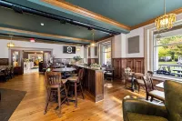 White Inn - bar